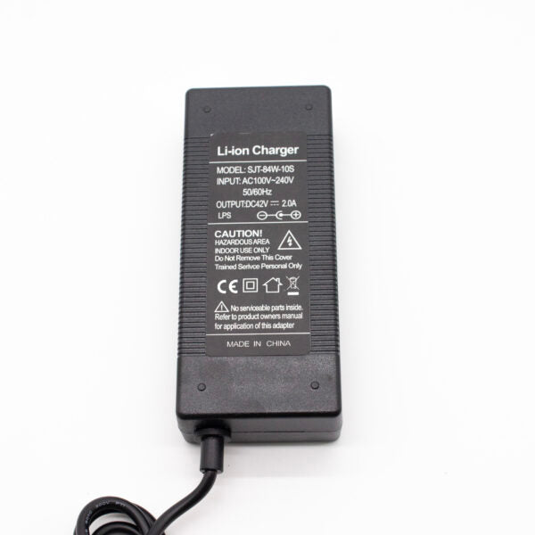 Chargeur multi-usage 36V 2A connecteur GX16/GX12/DC5.5mm/DC8mm/XLR Miscooter