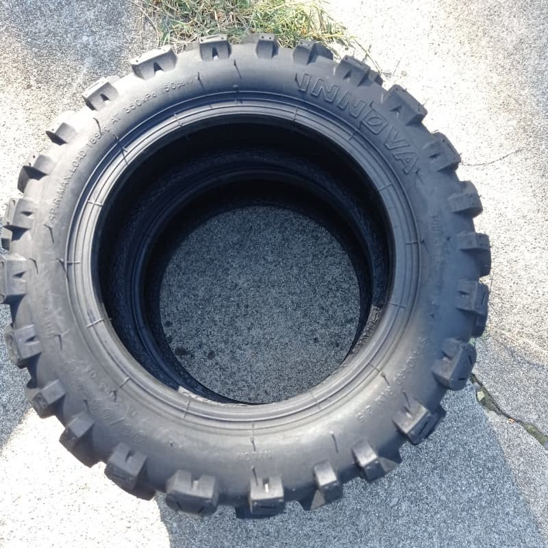 Pneu 90-65-6.5 Crampons 11 pouces Miscooter Trottinette