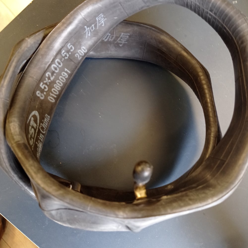 Chambre a air 8.5 x2 jante 5.5 Miscooter chambre à air