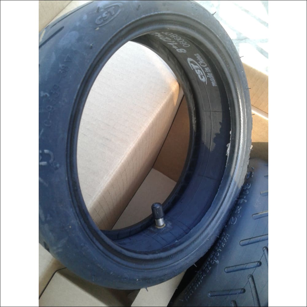 Pack Pneumatique 2 Pneus + 2 Chambres air M365 Miscooter pneu