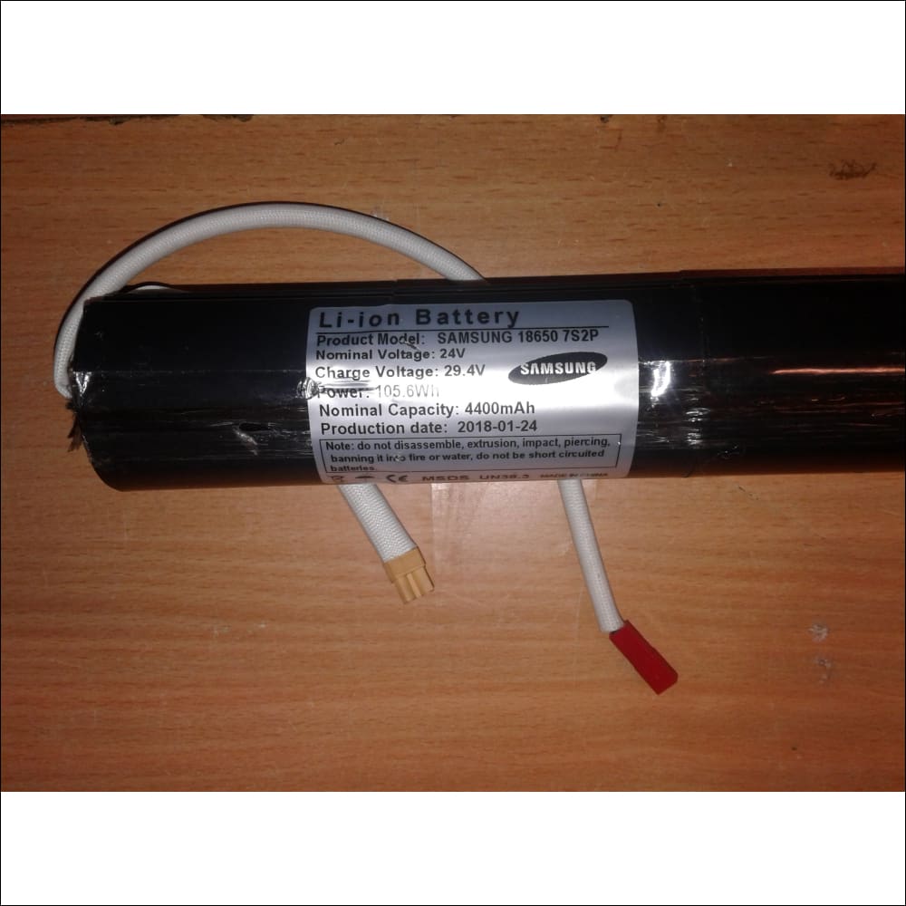 24V 4400mAh  Samsung  lithium Tube batterie Miscooter Jack