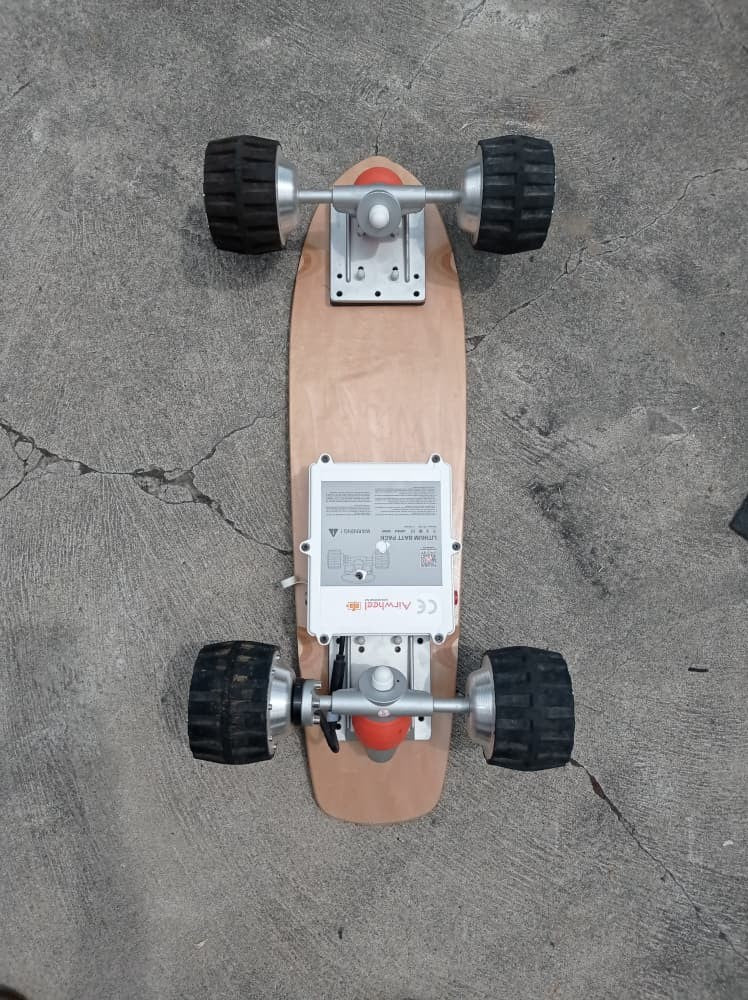 Airwheel M3 - Skateboard électrique Miscooter skate